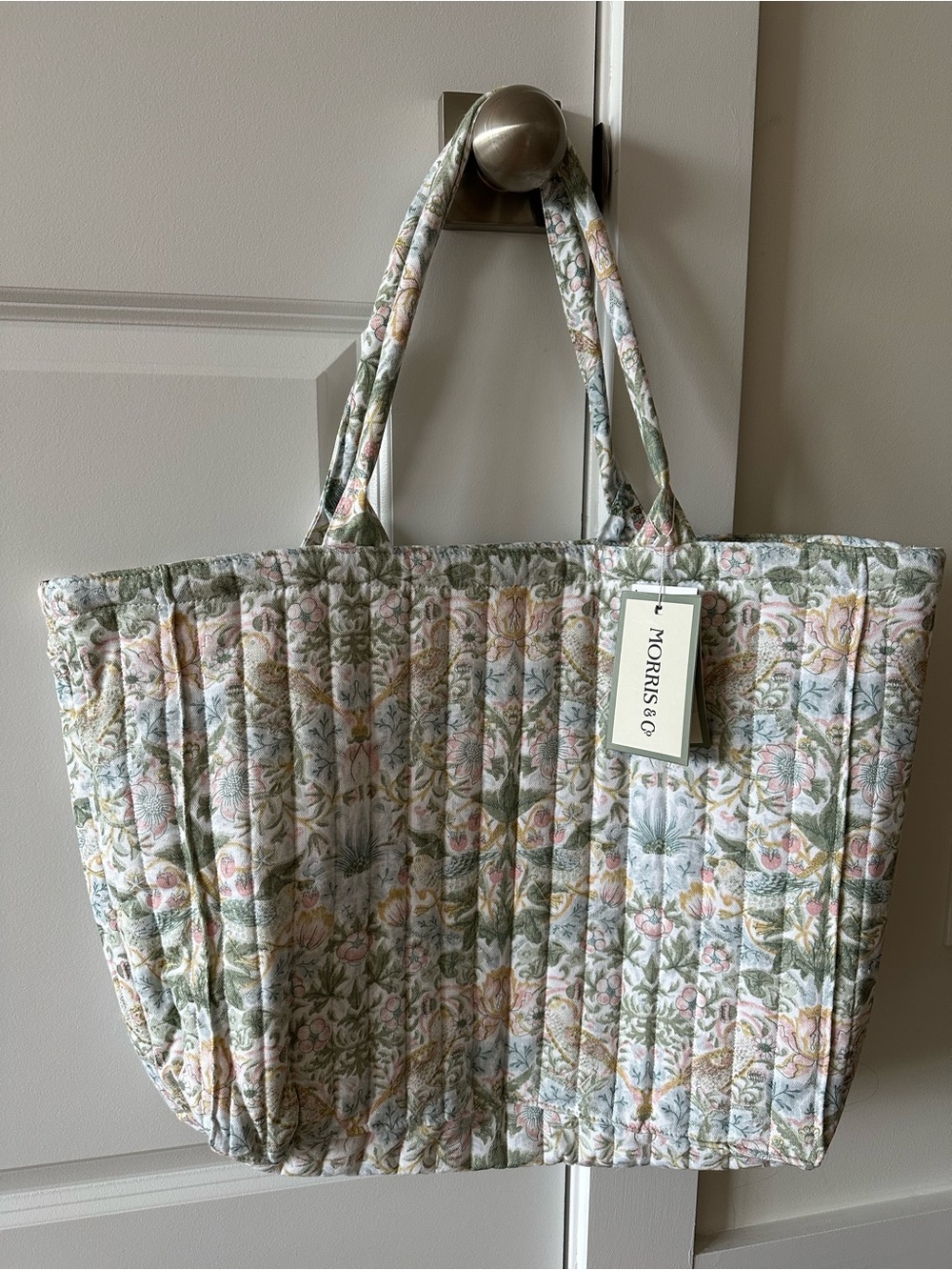 Morris & Co. William Morris Quilted Floral Tote Bag Strawberry Thief